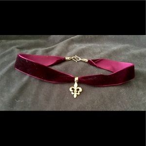 Dark magenta velvet choker necklace